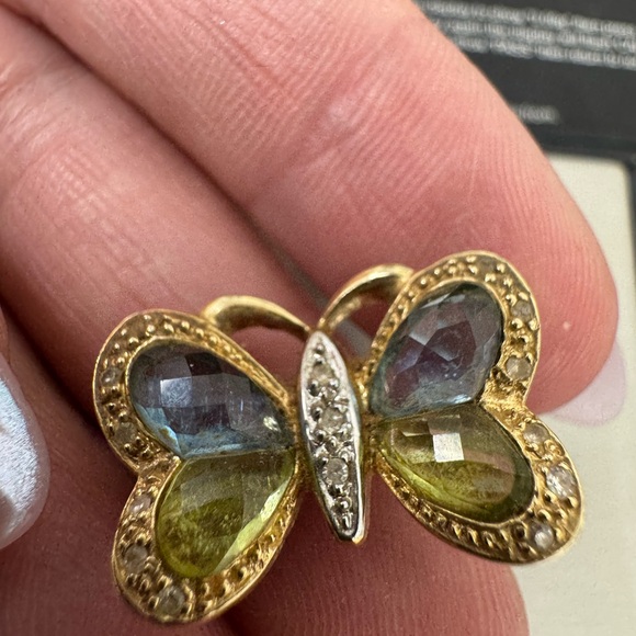 14K yellow Gold Butterfly Brooch Pendant Peridot Diamonds and Blue Topaz